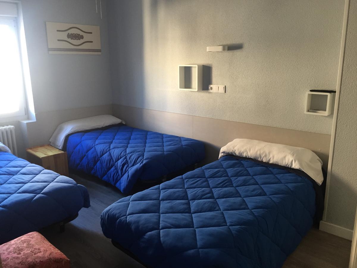 Hostal Rosales Aranda de Duero Dış mekan fotoğraf
